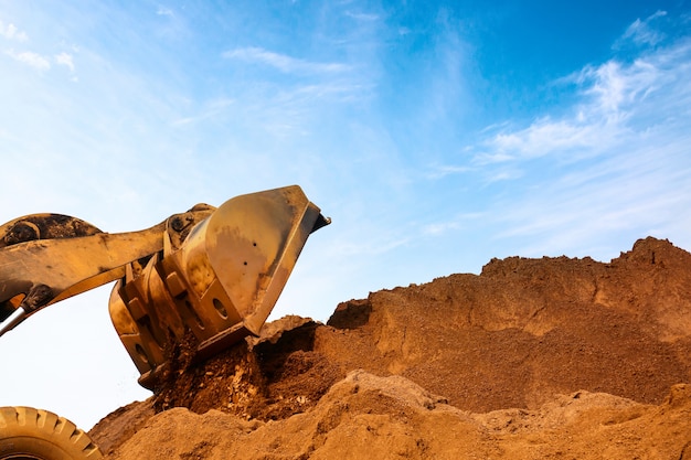 Excavator - Layanan SIA di KAB. DELI SERDANG