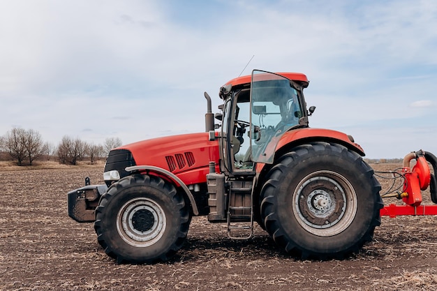 Farm Tractor - Layanan SIA di KAB. INDRAMAYU