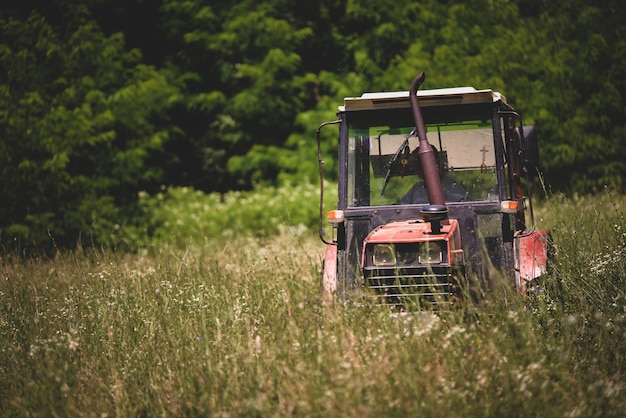 Farm Tractor - Jasa Legalitas di KAB. INDRAMAYU