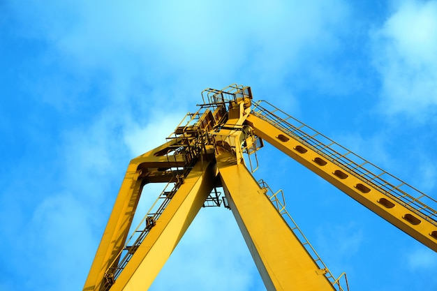 Gantry Crane - Legalitas SIA/SILO di KAB. BANTUL