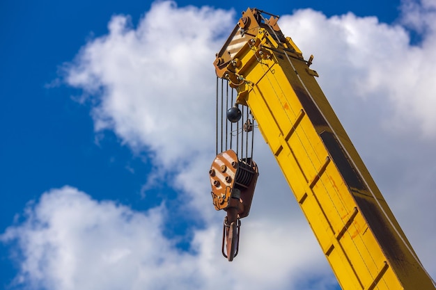 Hoist Crane - Layanan SIA di Kabupaten Pegunungan Bintang