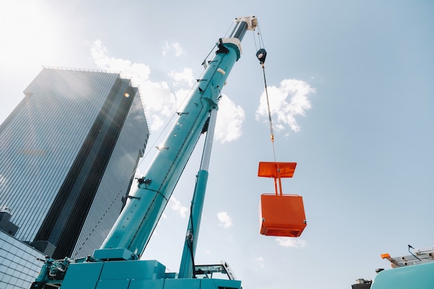 Model Hoist Crane - Jasa SIA/SILO di Kabupaten Pegunungan Bintang