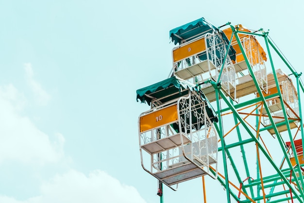 Model Hoist Crane - Jasa SIA/SILO di Kabupaten Pegunungan Bintang